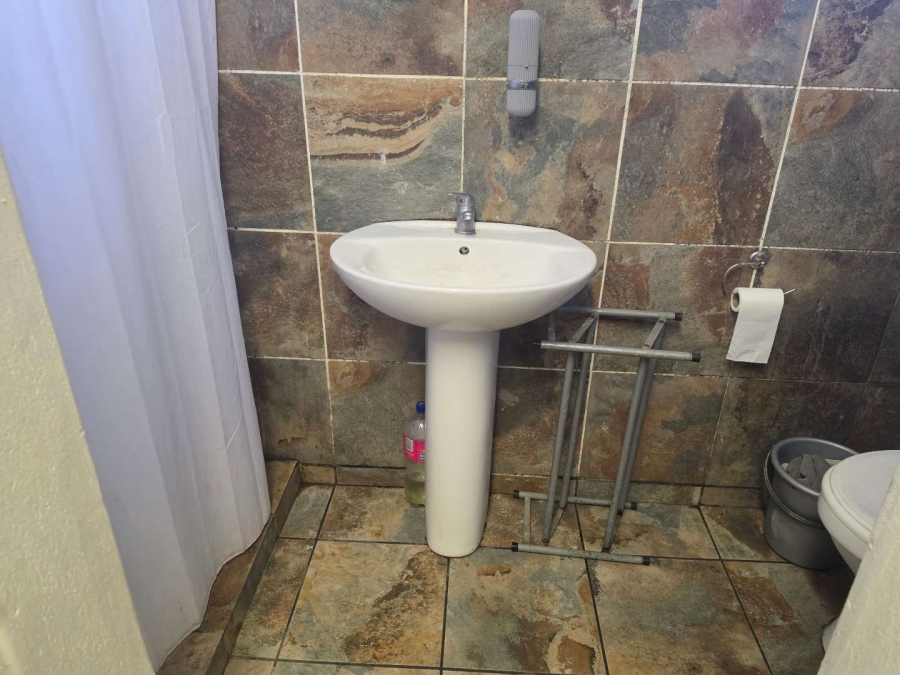To Let 1 Bedroom Property for Rent in Herlear Northern Cape